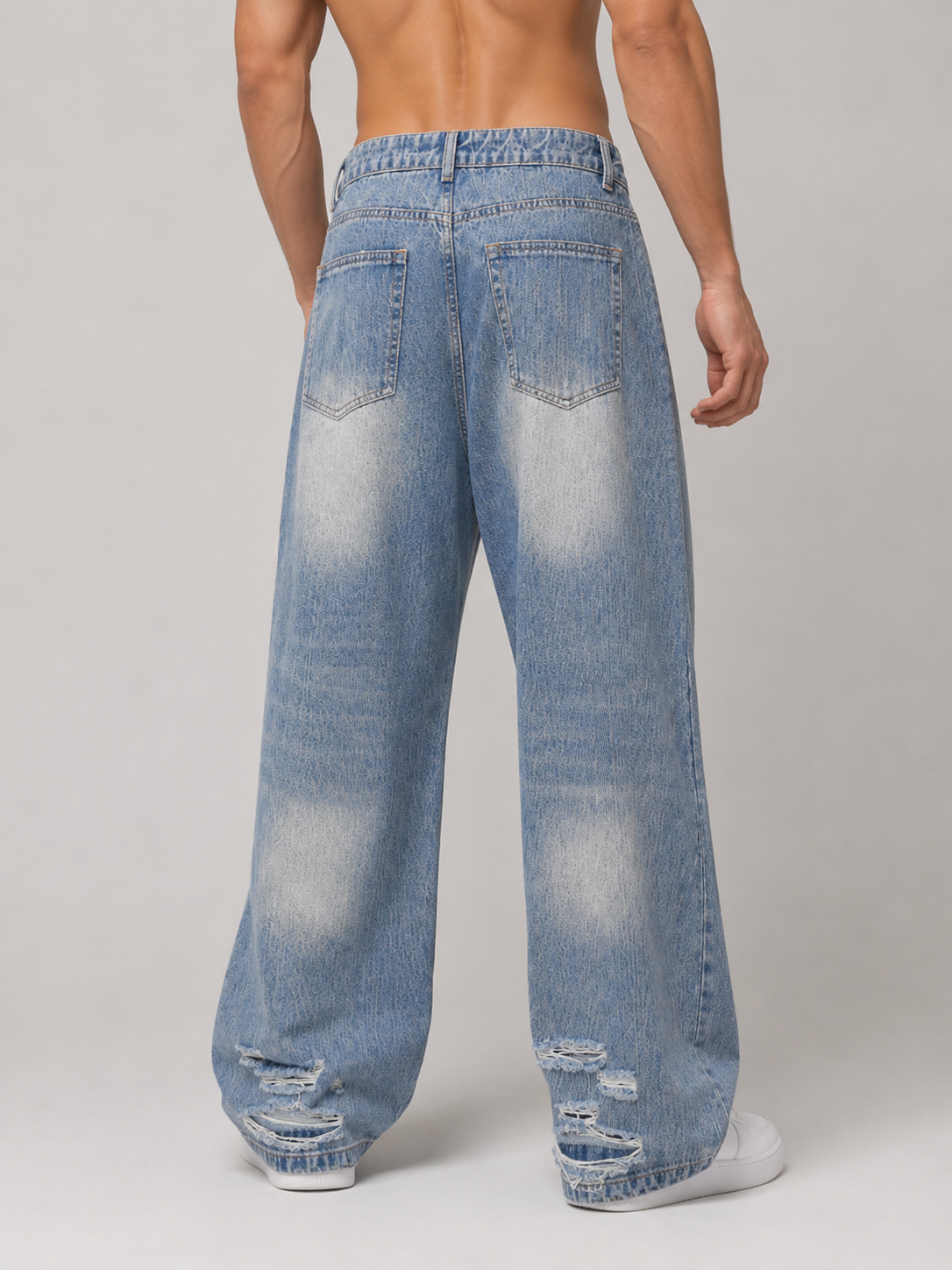 VINTAGE WASH DISTRESSED DENIM JEANS