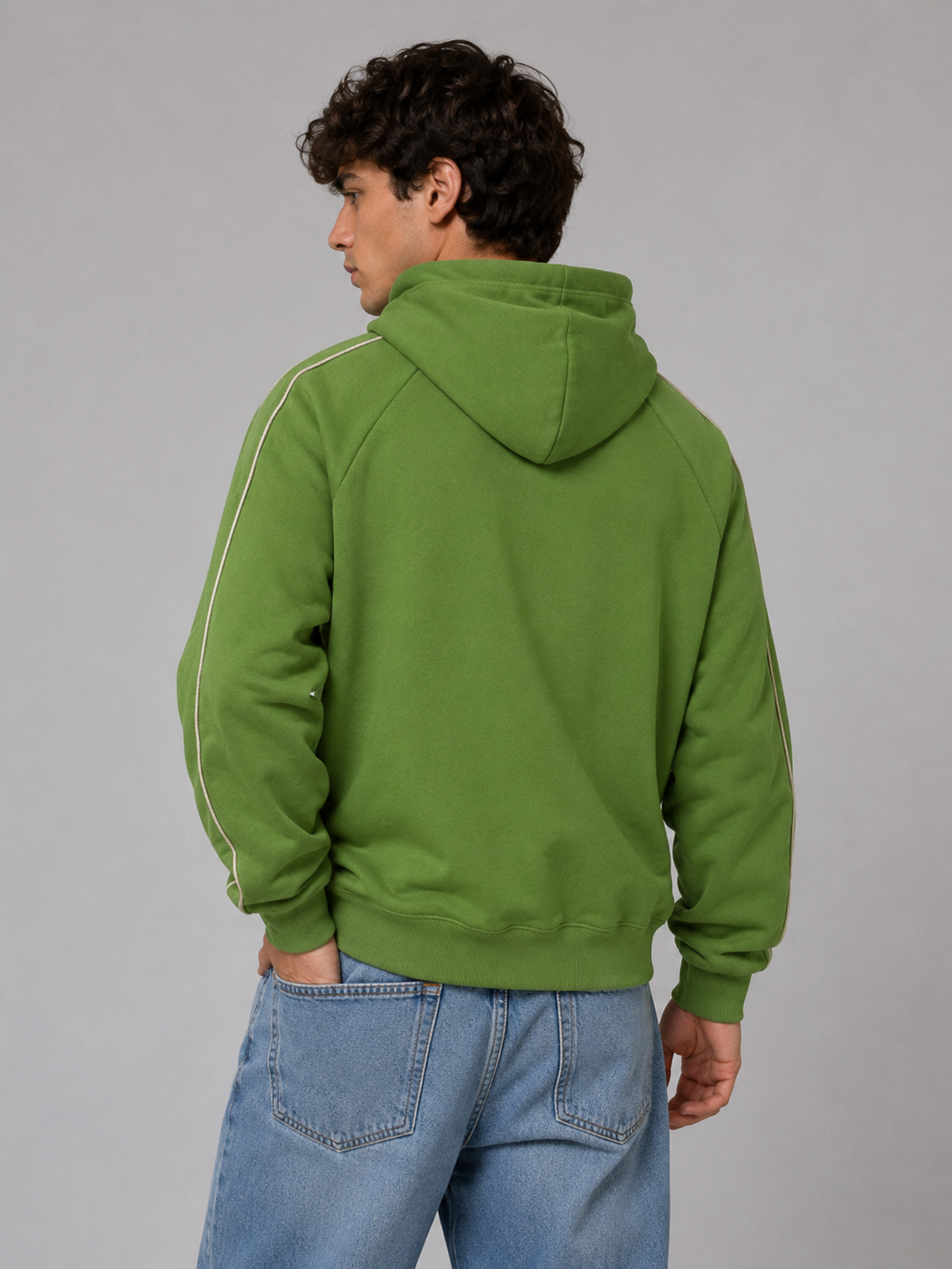 CONTRAST PIPING RAGLAN HOODIE