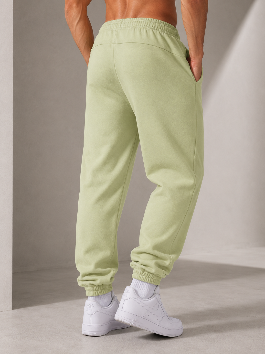 ESSENTIAL JOGGED SWEATP