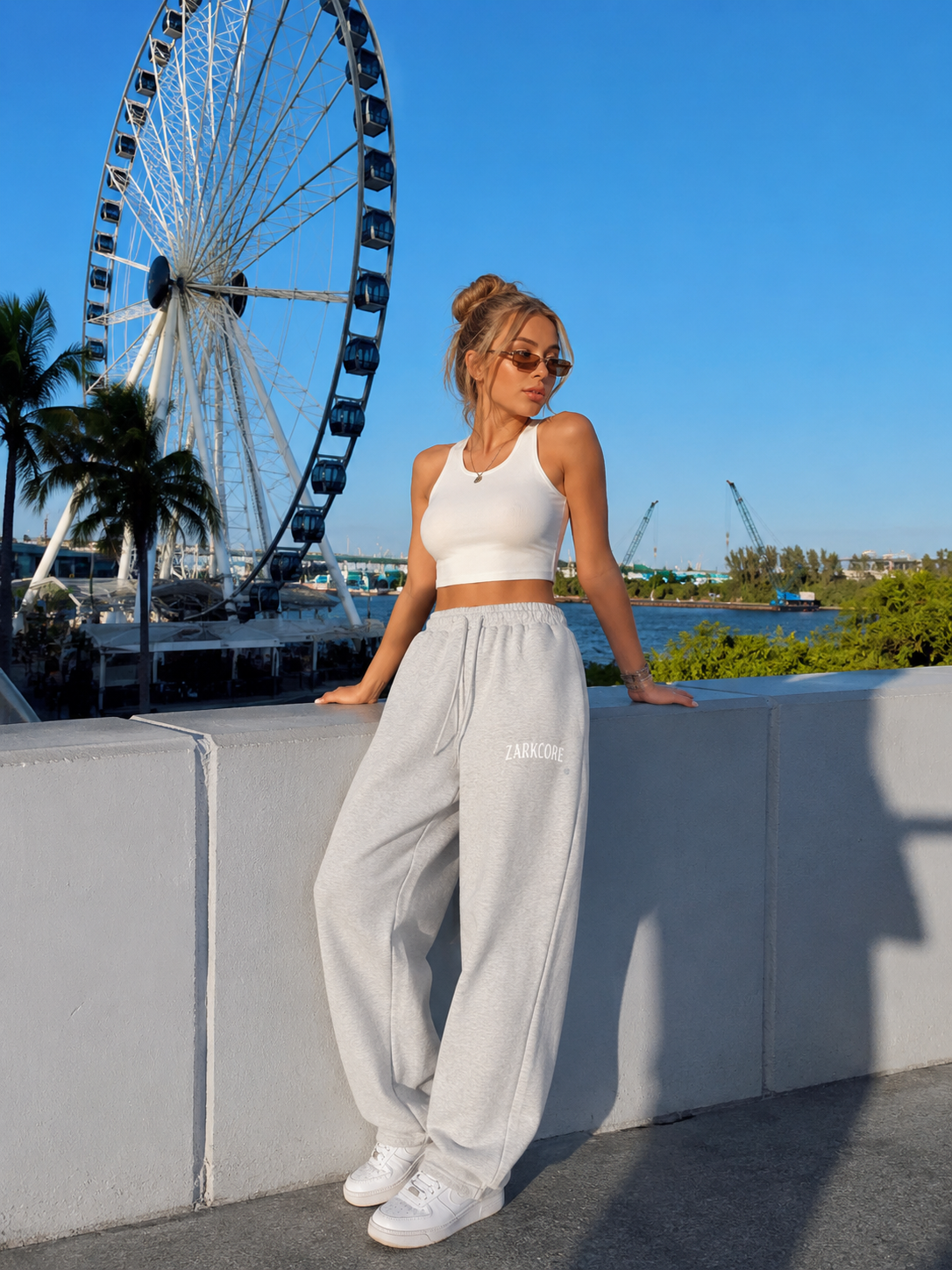 ESSENTIAL STRAIGHT-LEG SWEATPANTS
