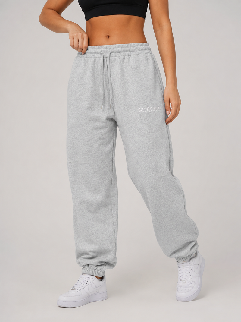 ESSENTIAL JOGGED SWEATPANTS