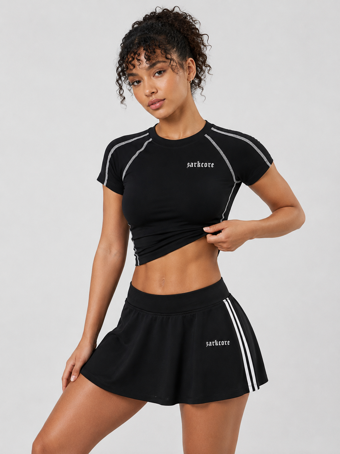 TAPED COOLING PERFORMANCE SHORT SKIRT