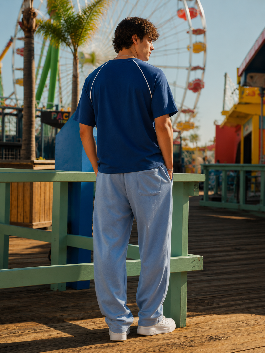 CONTRAST PIPING PANEL RAGLAN T-SHIRT