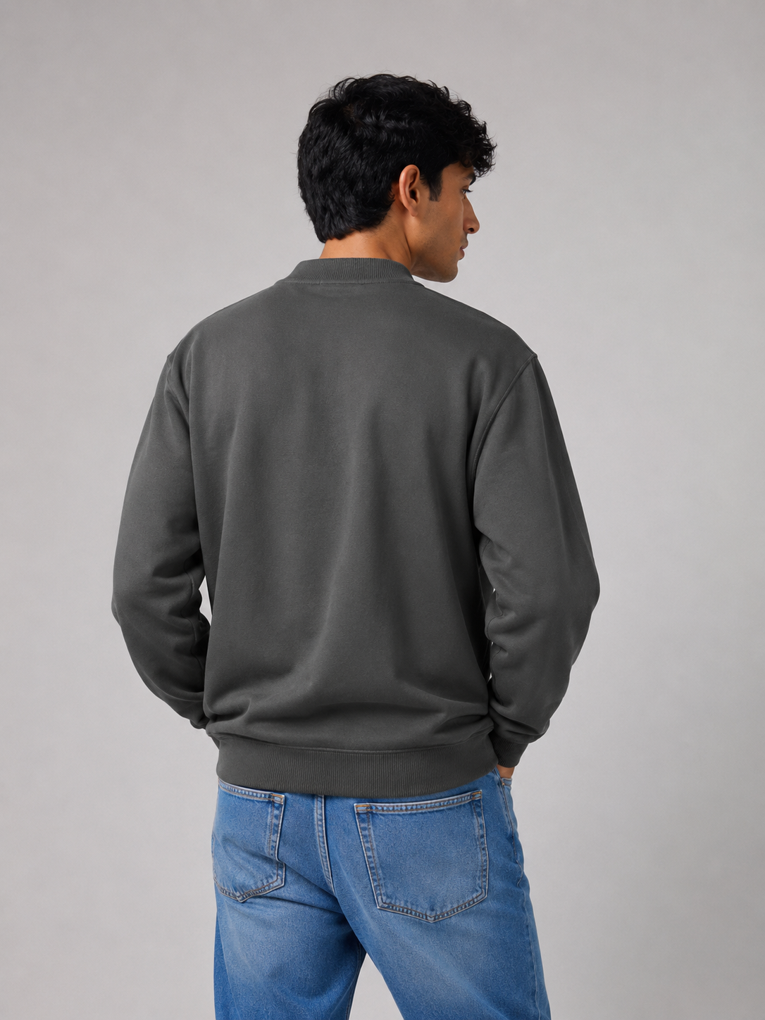 ESSENTIAL ZIP-UP FLEECED VARSITY JACKET
