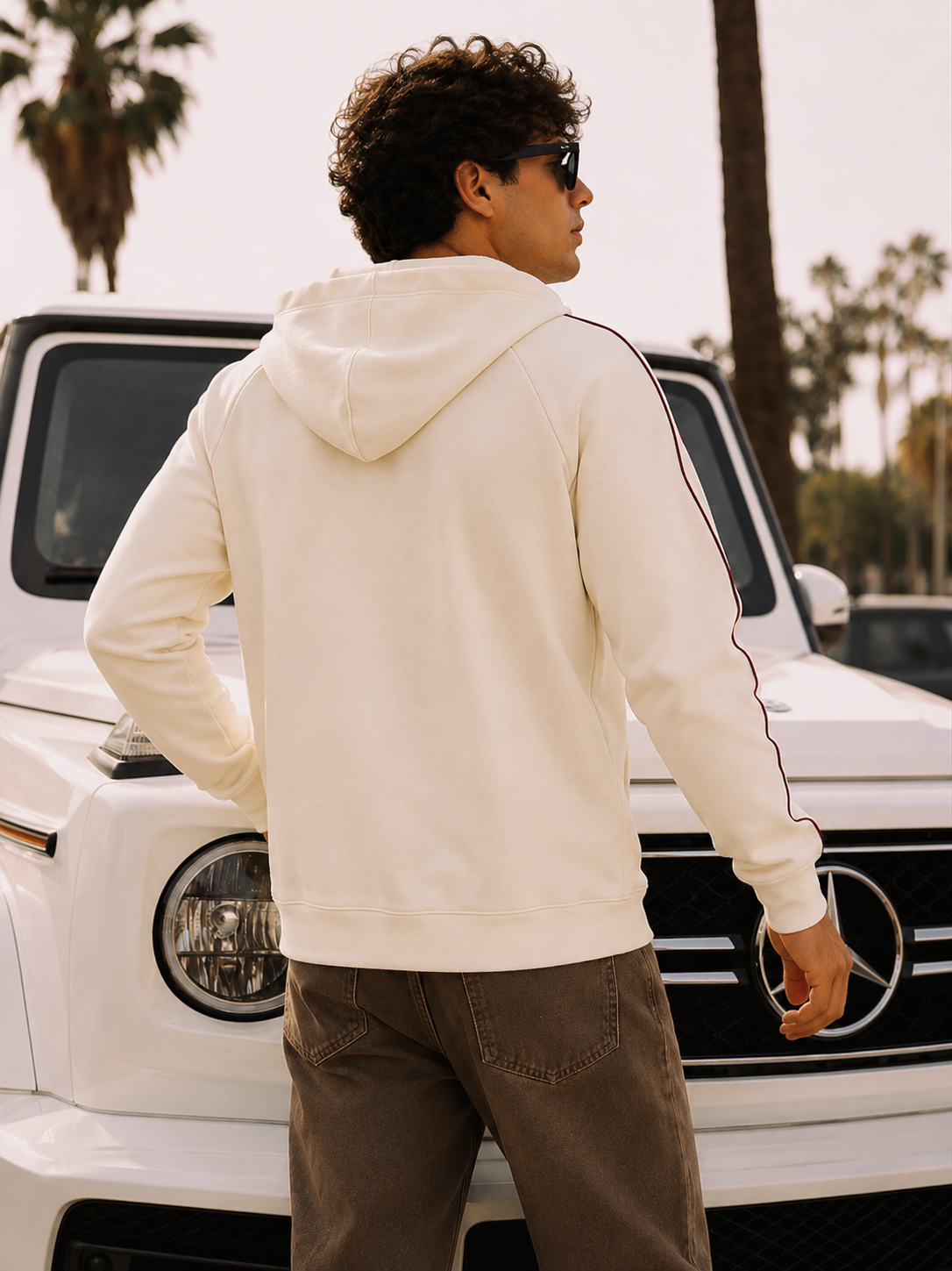 HEAVYWEIGHT RAGLAN SLEEVE ZIP HOODIE
